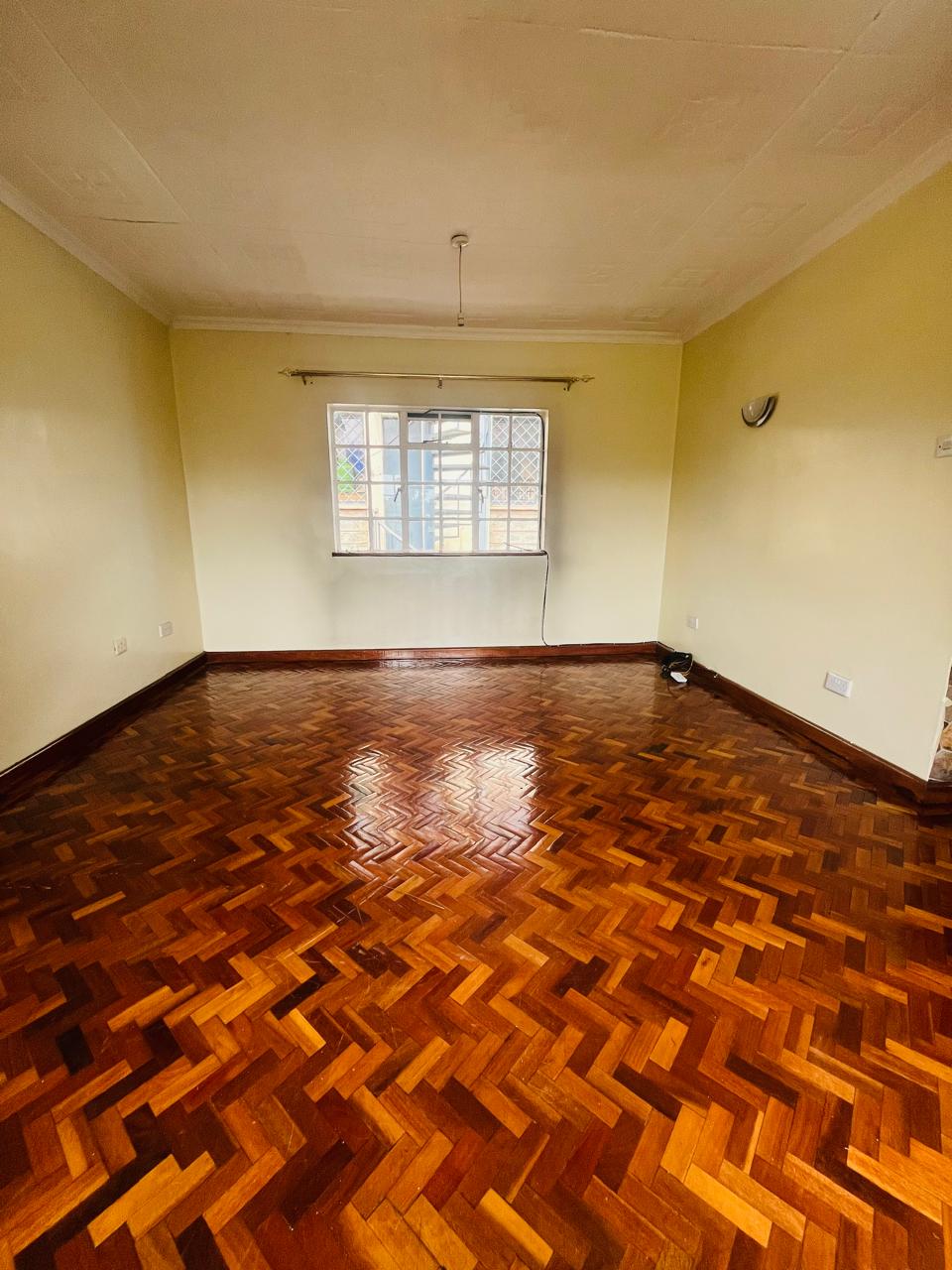 3 bedroom Apartment for For Rent in Parklands , Nairobi 