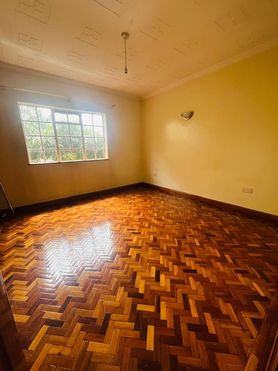 Exclusive 3 Bedrooms low-density living with only six premium units - Image 12