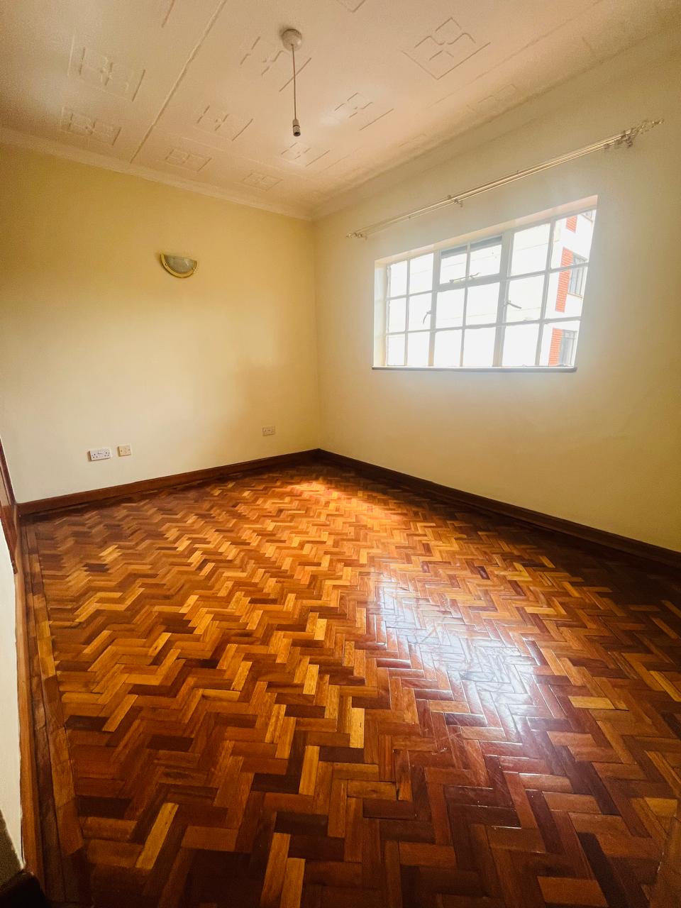 Exclusive 3 Bedrooms low-density living with only six premium units - Image 14