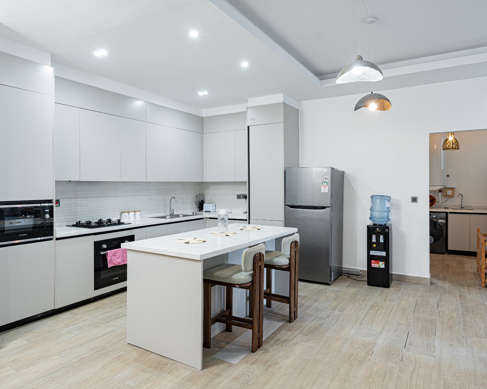 Fully Furnished Spacious all ensuite 3 bedrooms designed for comfort and elegance - Image 9