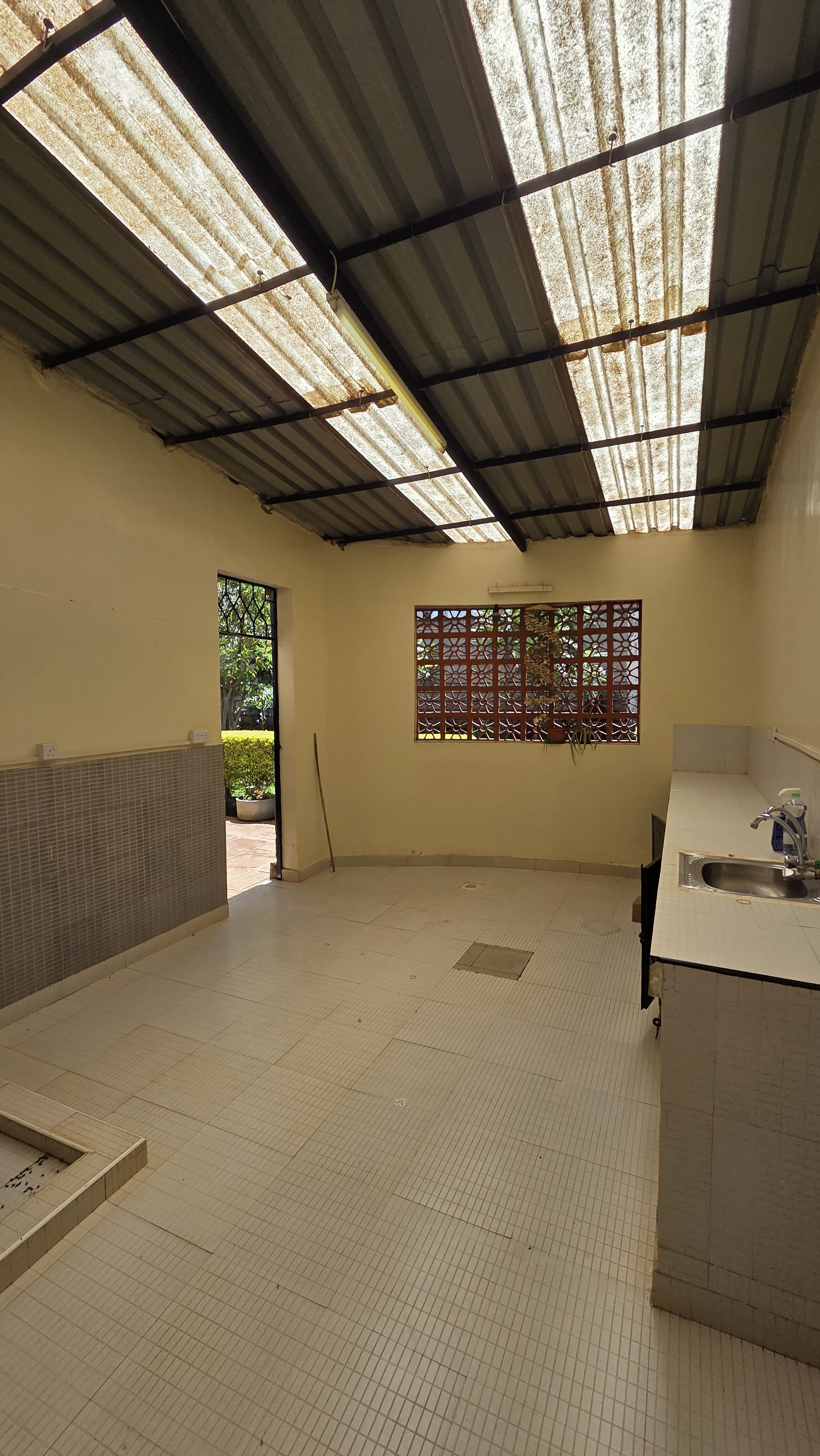 Elegant 4-Bedroom Townhouse/Maisonette For Rent In Kitisuru! - Image 6