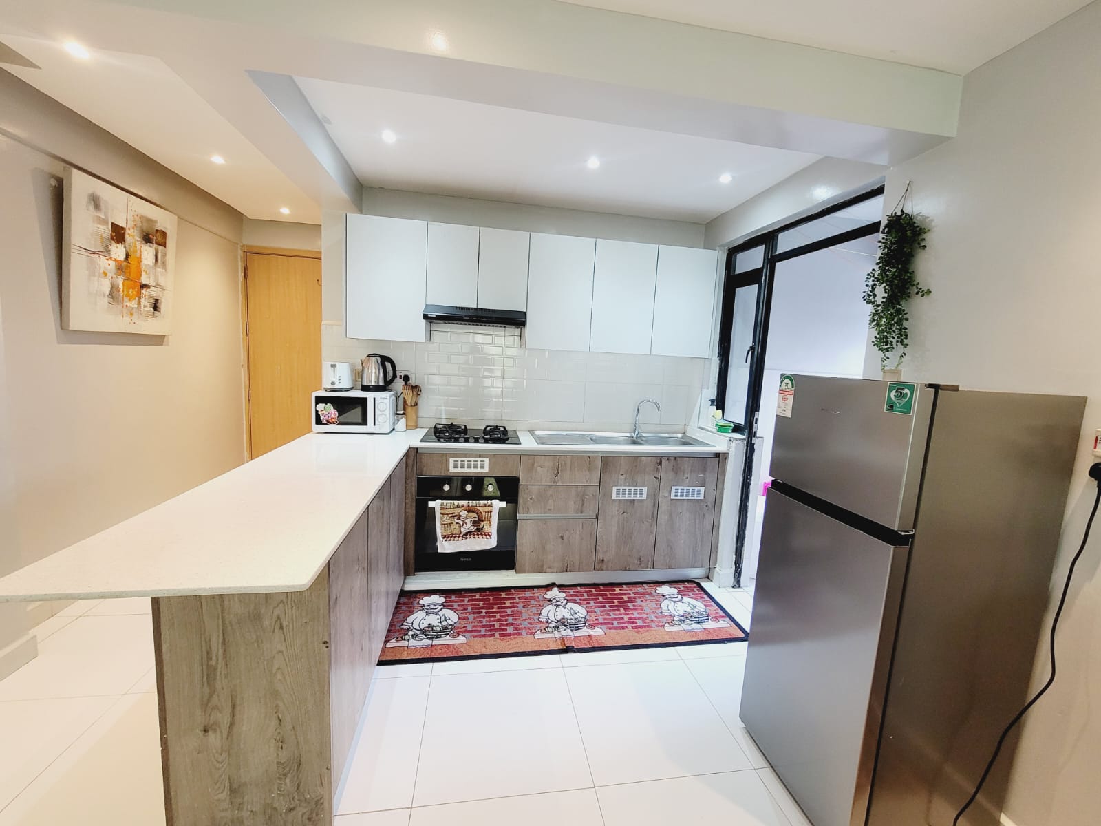 Elegant 2-Bedroom + SQ Airbnb in Prime Parklands Location - Image 7