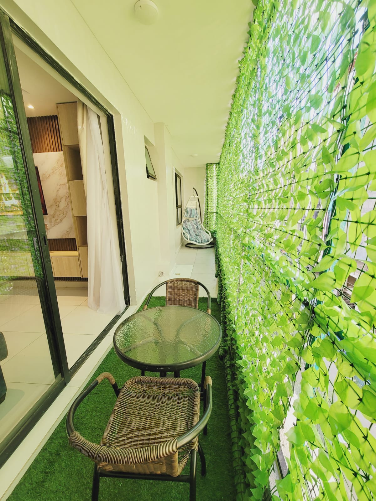 Elegant 2-Bedroom + SQ Airbnb in Prime Parklands Location - Image 20