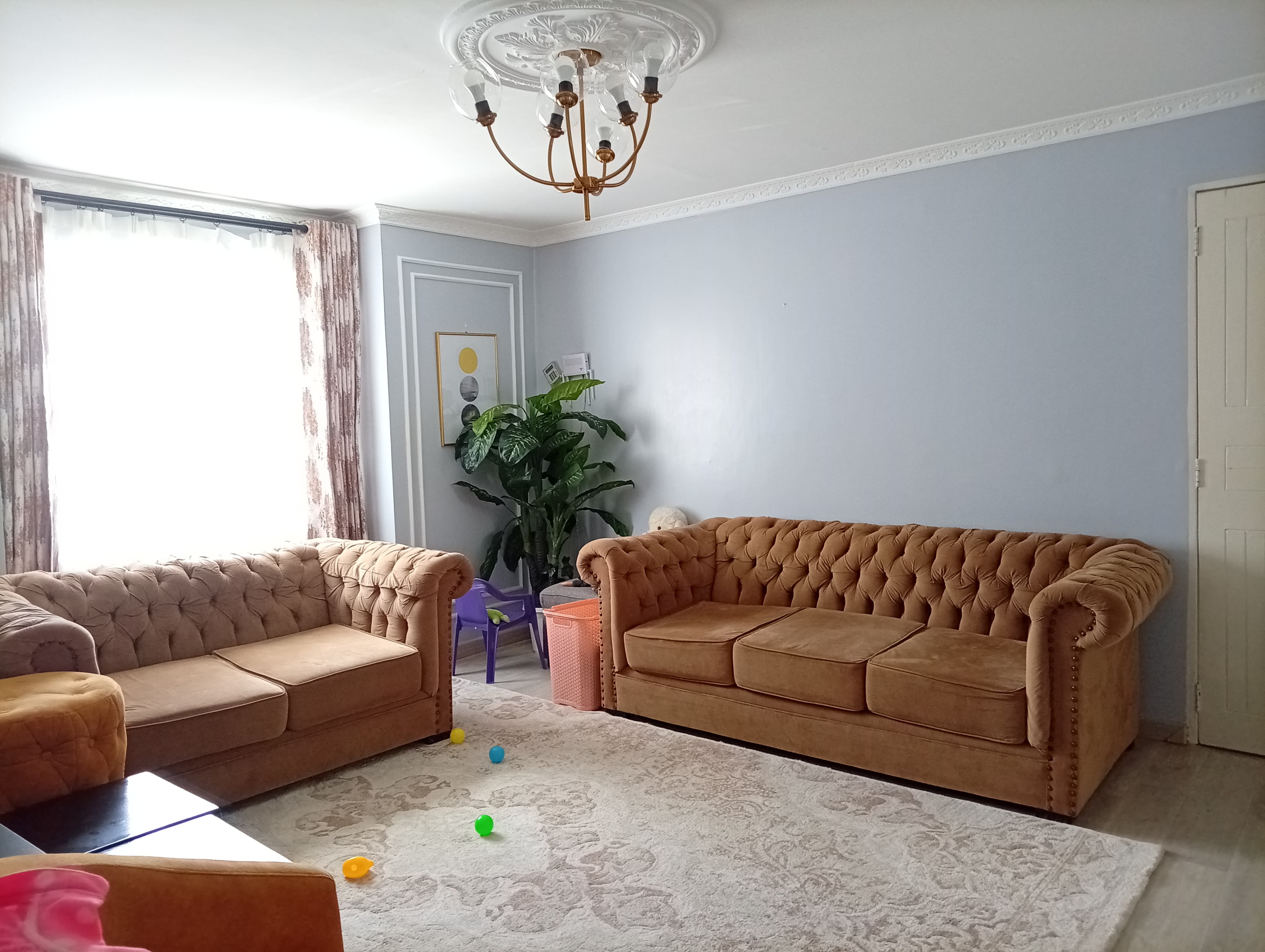 Secure Nyayo Estate 3 Bedrooms Apartment living with water backup and amenities