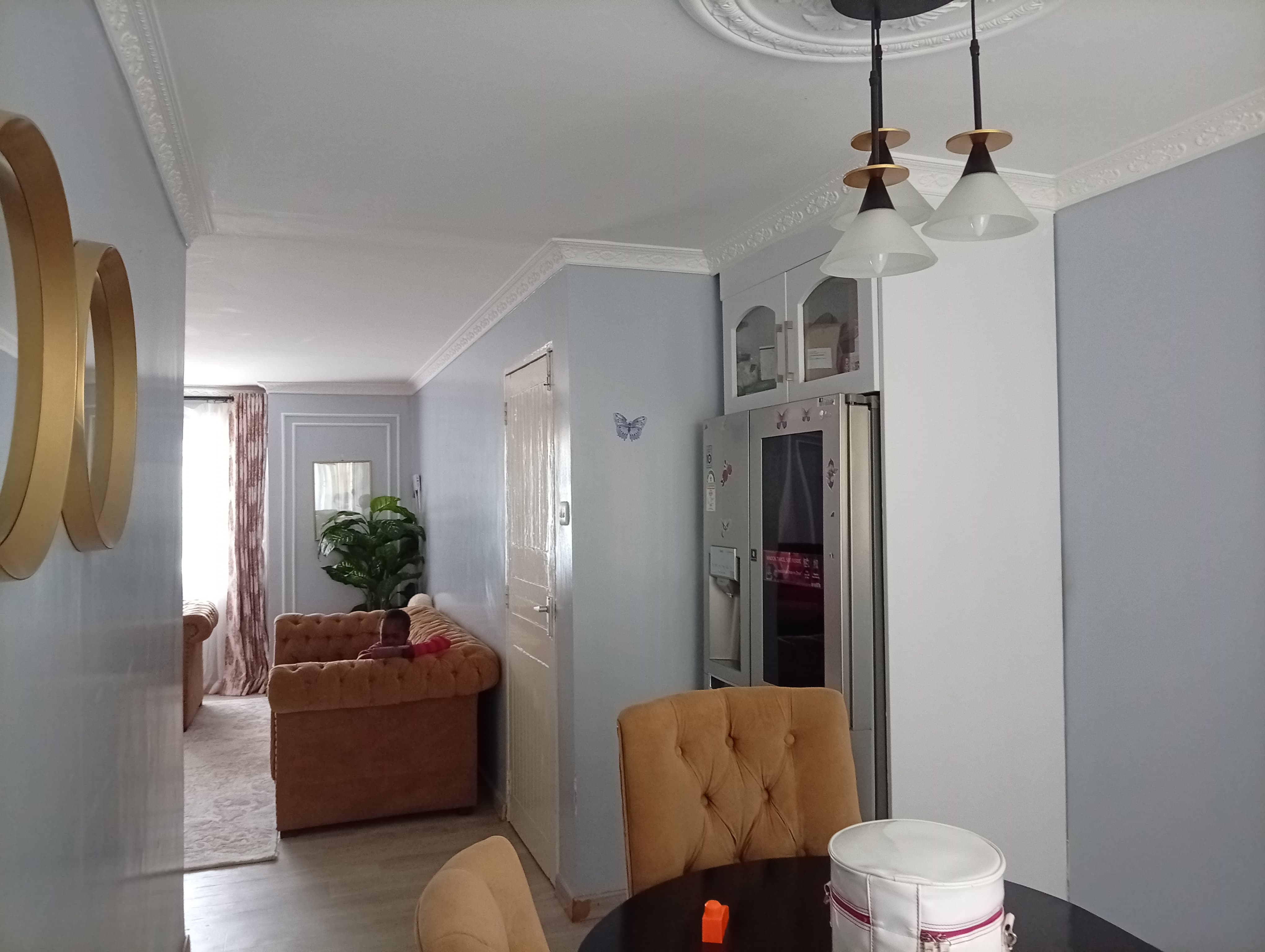 Secure Nyayo Estate 3 Bedrooms Apartment living with water backup and amenities - Image 2