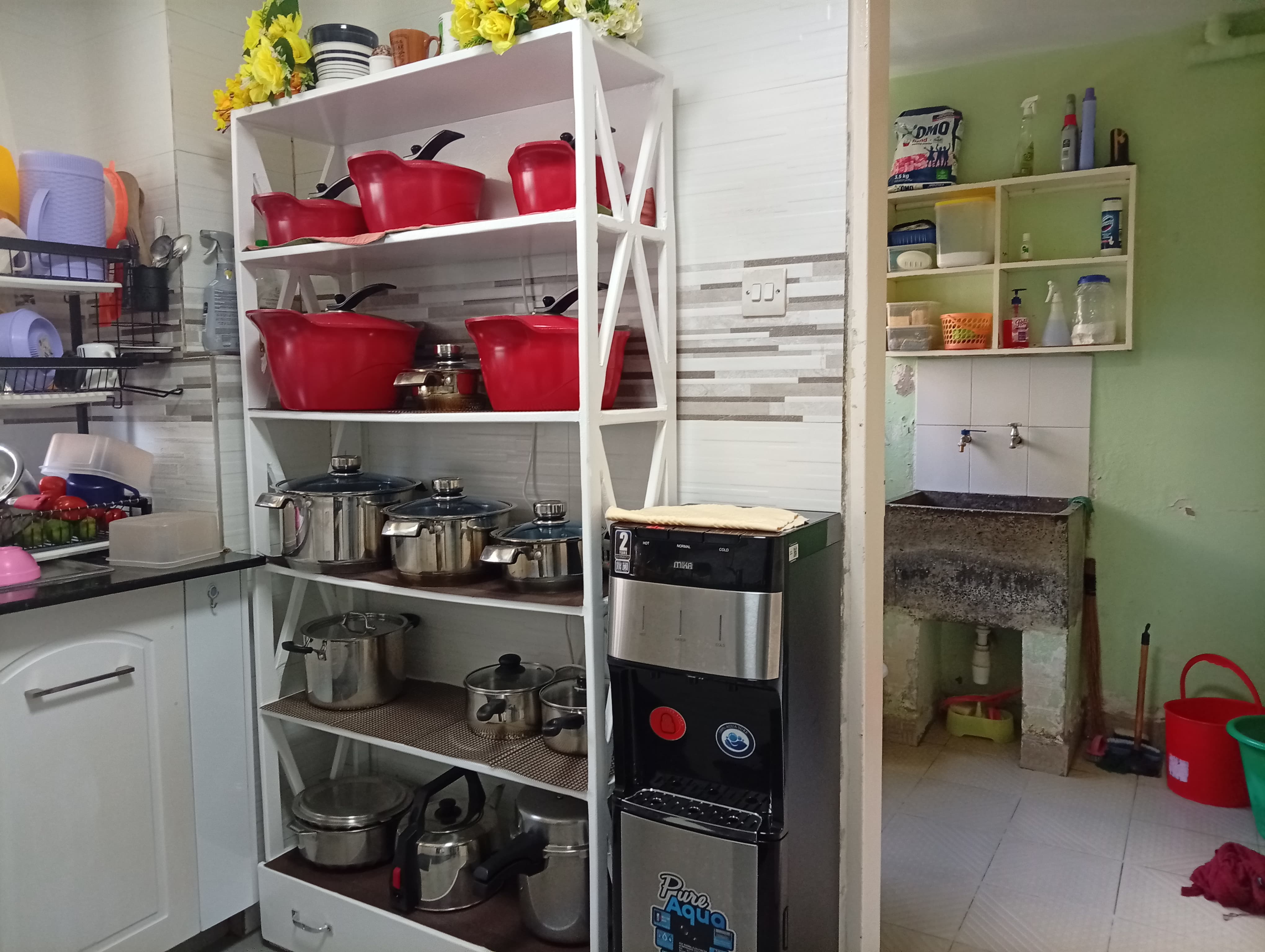 Secure Nyayo Estate 3 Bedrooms Apartment living with water backup and amenities - Image 8