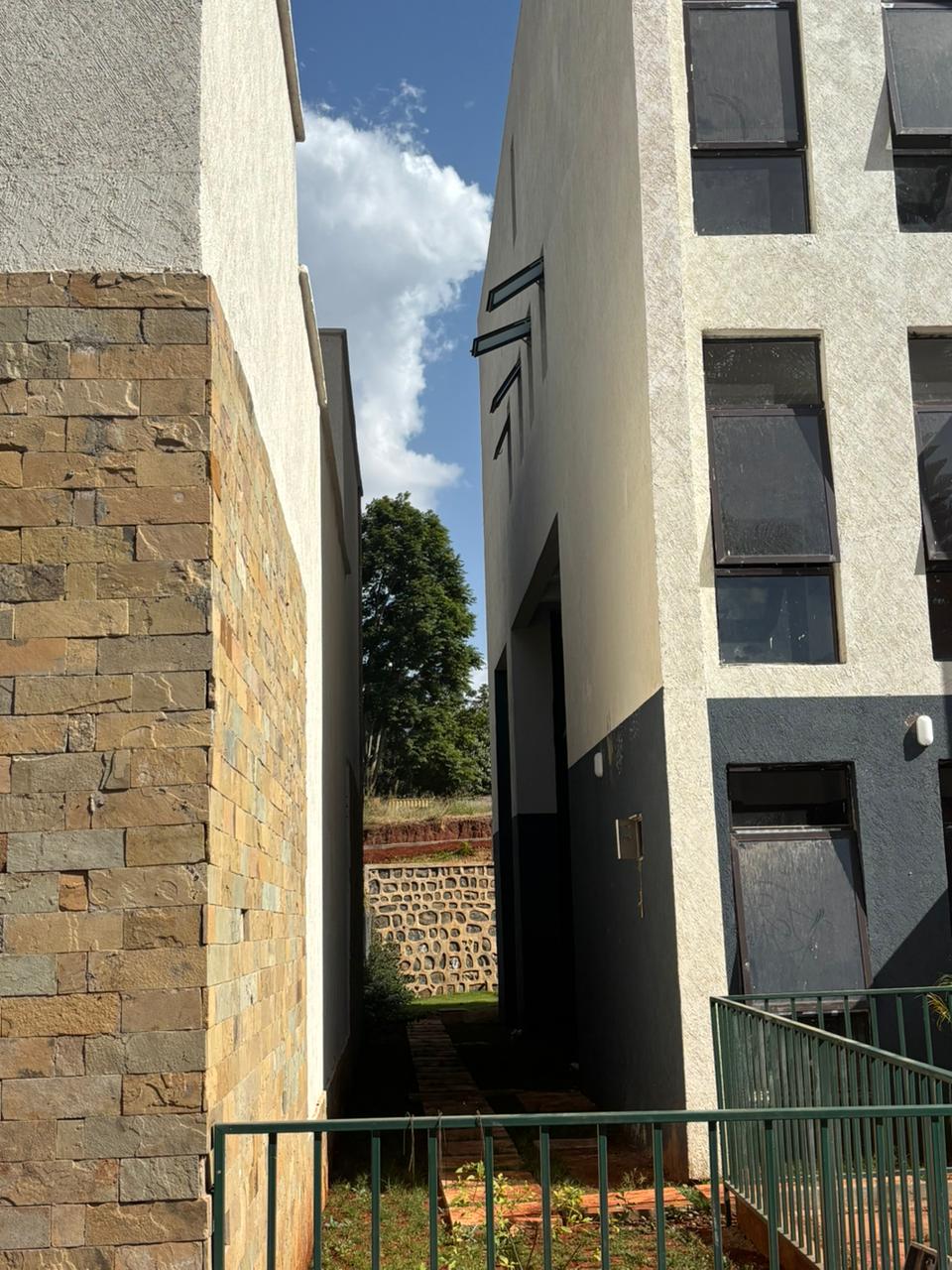 Modern family homes 4 Bedrooms Townhouse with premium finishes spacious layouts serene environment - Image 12