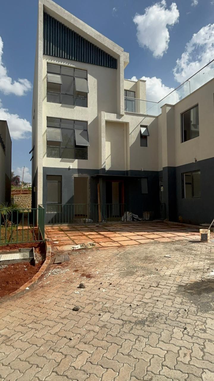 Modern family homes 4 Bedrooms Townhouse with premium finishes spacious layouts serene environment - Image 14