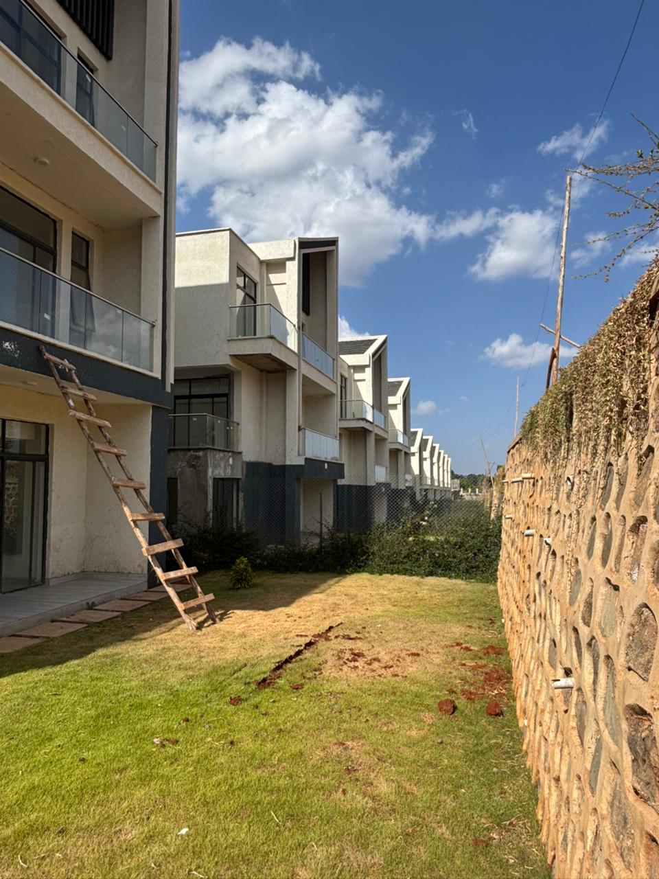 Modern family homes 4 Bedrooms Townhouse with premium finishes spacious layouts serene environment - Image 16