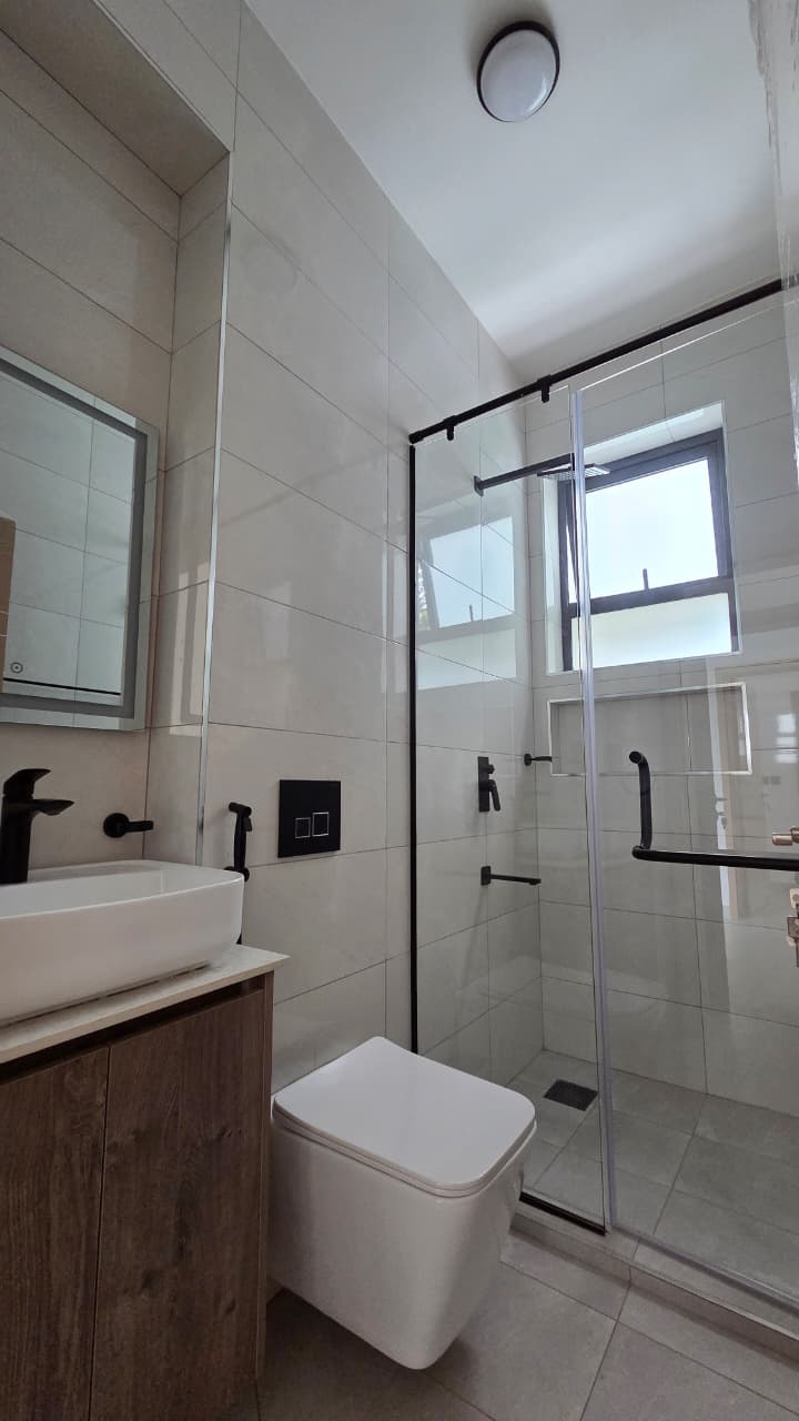 Spacious 2 Bedroom Home Offering Style Convenience And Security - Image 5