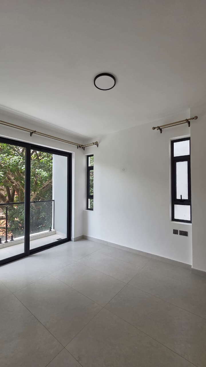 Spacious 2 Bedroom Home Offering Style Convenience And Security - Image 15