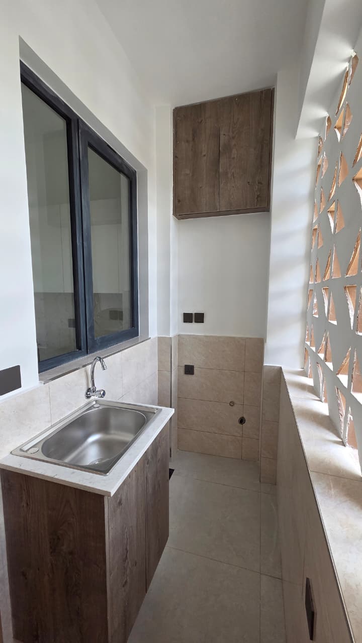 Spacious 2 Bedroom Home Offering Style Convenience And Security - Image 16