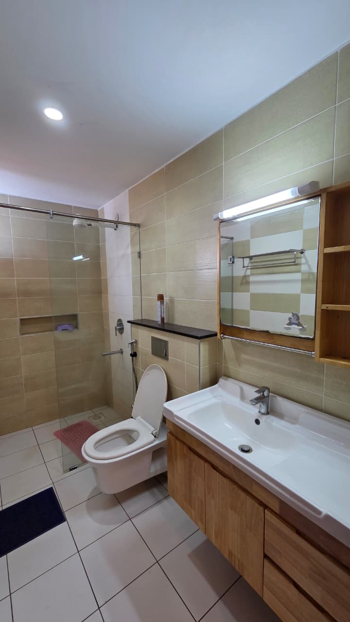 Fully Furnished 2 Bedrooms Apartment Offering Comfort, Style, And Convenience - Image 8