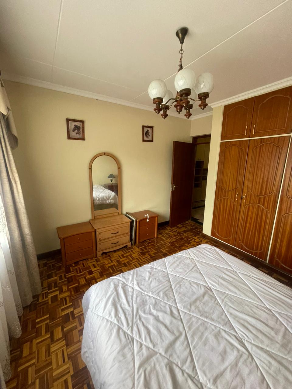 Spacious 4 bedroom townhouse with detached SQ and parking in Kileleshwa  - Image 10