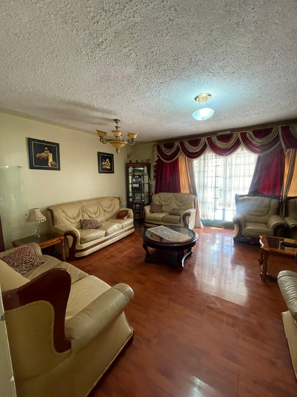 Spacious 4 bedroom townhouse with detached SQ and parking in Kileleshwa  - Image 11