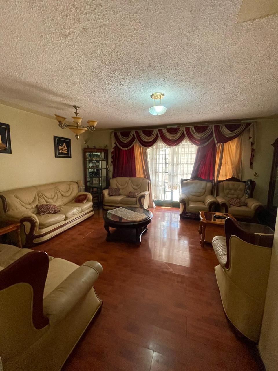 Spacious 4 bedroom townhouse with detached SQ and parking in Kileleshwa  - Image 12