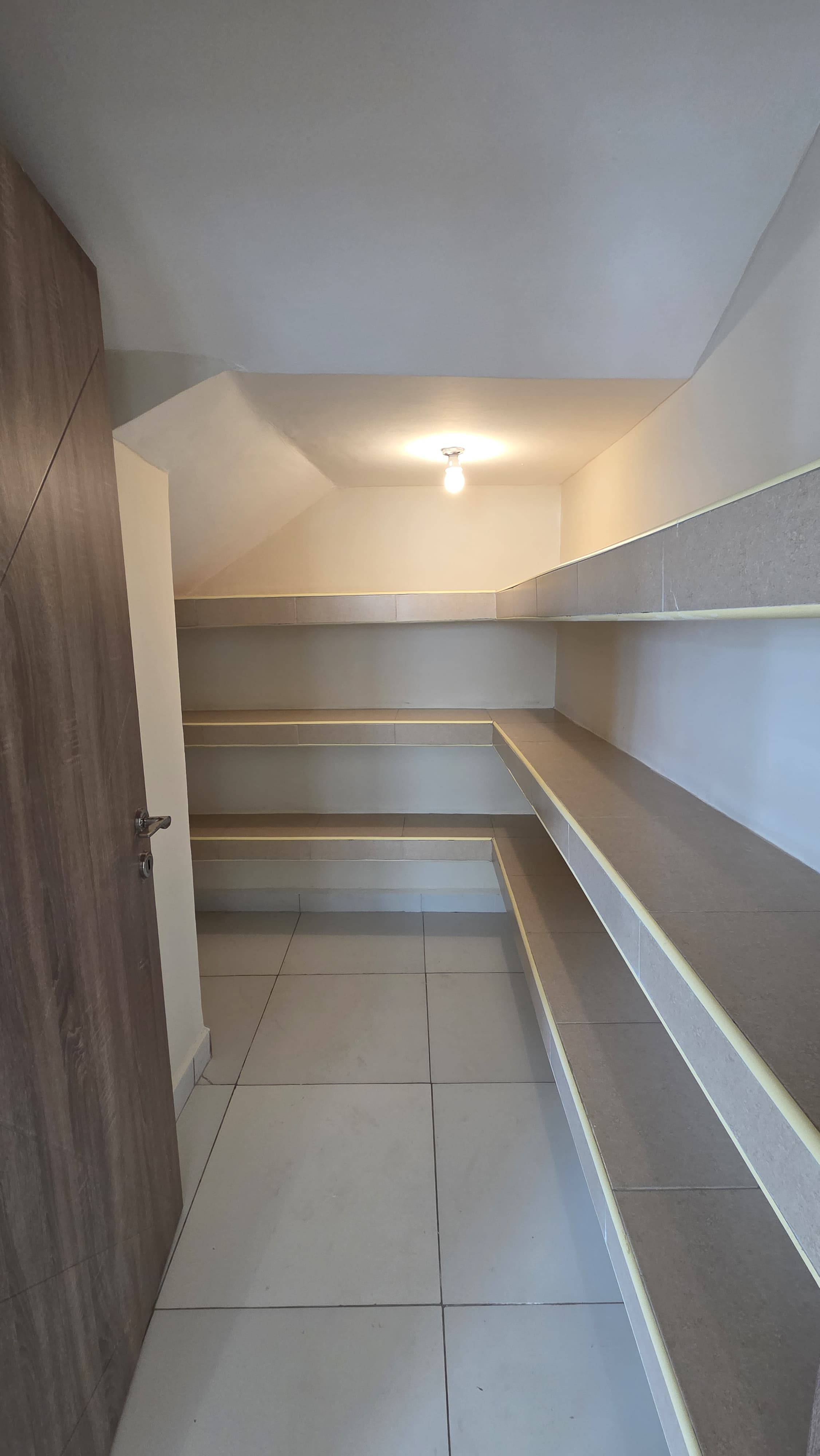 Luxury 5 Bedroom Parklands Duplex With Stunning Views - Image 3