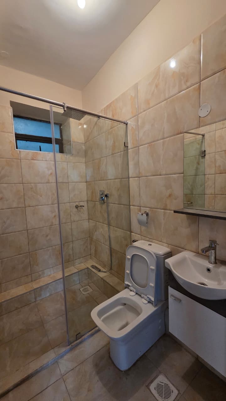Luxury 5 Bedroom Parklands Duplex With Stunning Views - Image 28