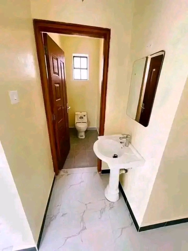 ELDORET 1 BEDROOM HOUSE FOR RENT  - Image 3