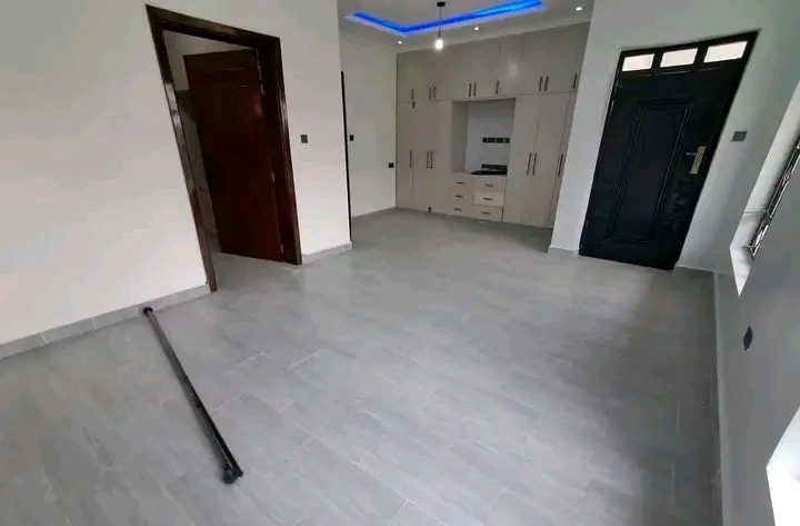 KISUMU 4 BEDROOM HOUSE FOR RENT  - Image 9