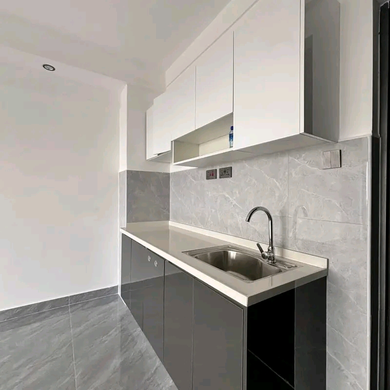 Muthaiga 1-Bed Apt: Prime Location, Modern Living - Image 2
