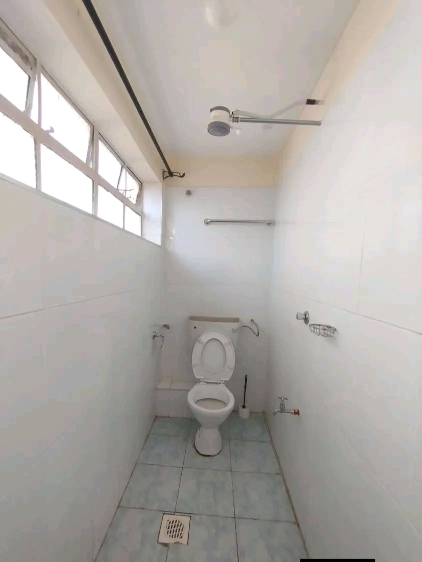KIKUYU  BEDSITTER FOR RENT  - Image 4
