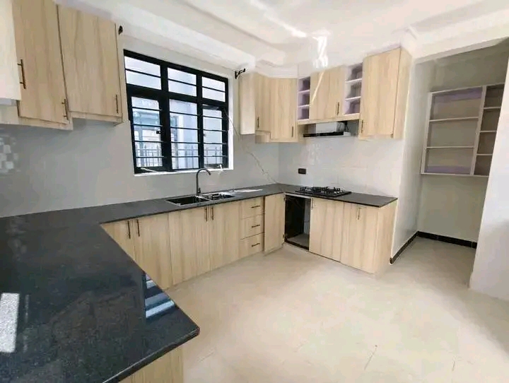 THIKA 3 BEDROOM HOUSE FOR RENT  - Image 2