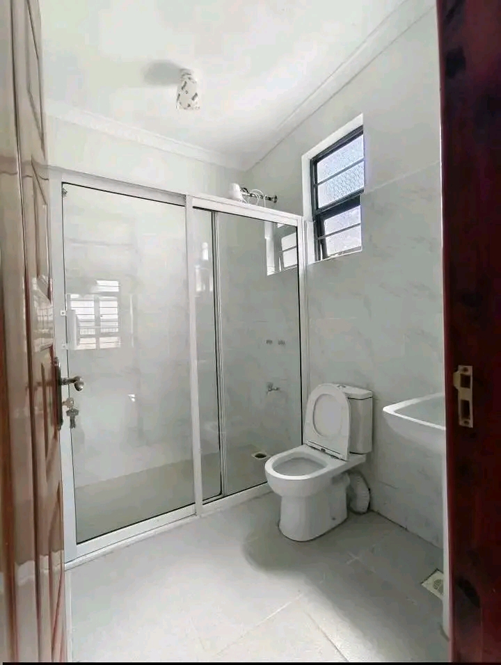 THIKA 3 BEDROOM HOUSE FOR RENT  - Image 4