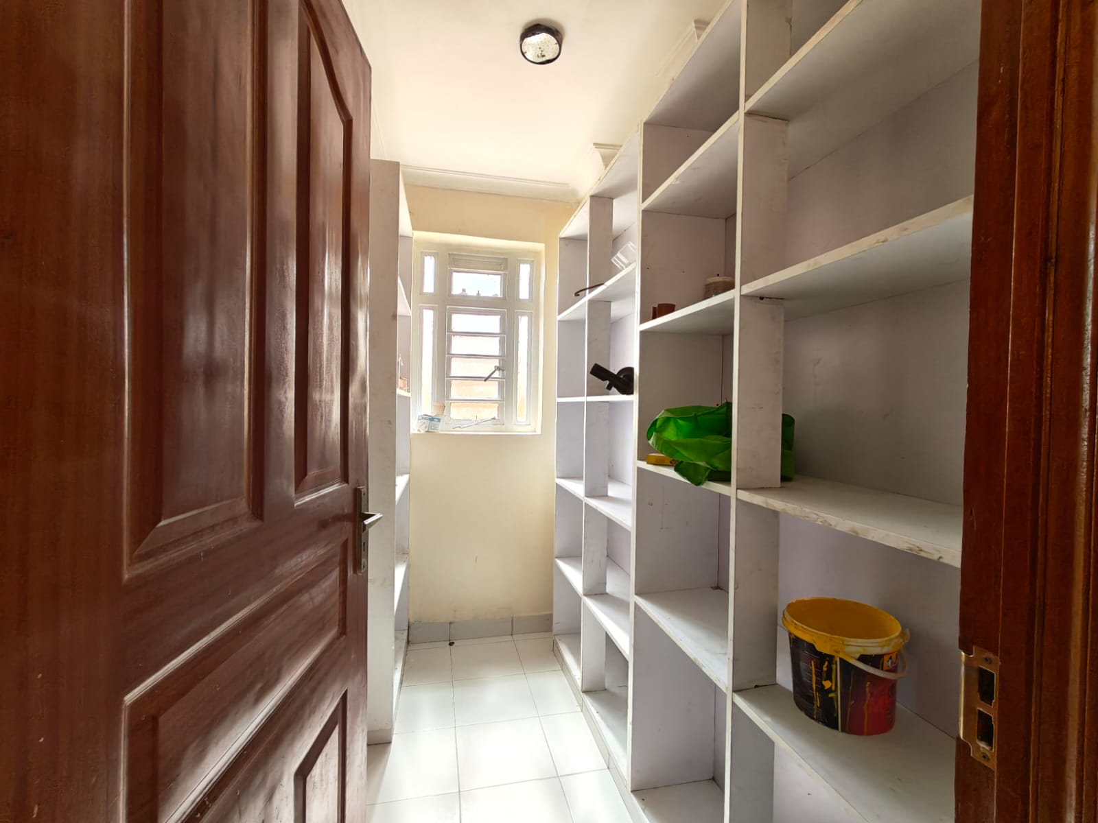 Ridge's 5-Bed Townhouse Oasis | Nairobi Living - Image 8