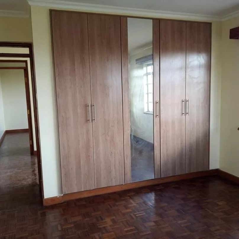 4BR ALL-ENSUITE HOUSE + DSQ | RUNDA (PARADISE LOST ROAD) - Image 13