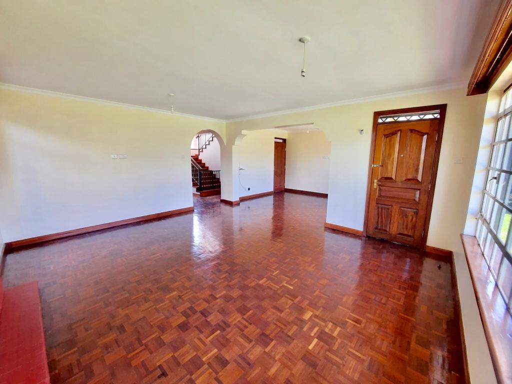 4BR ALL-ENSUITE HOUSE + DSQ | RUNDA (PARADISE LOST ROAD) - Image 14