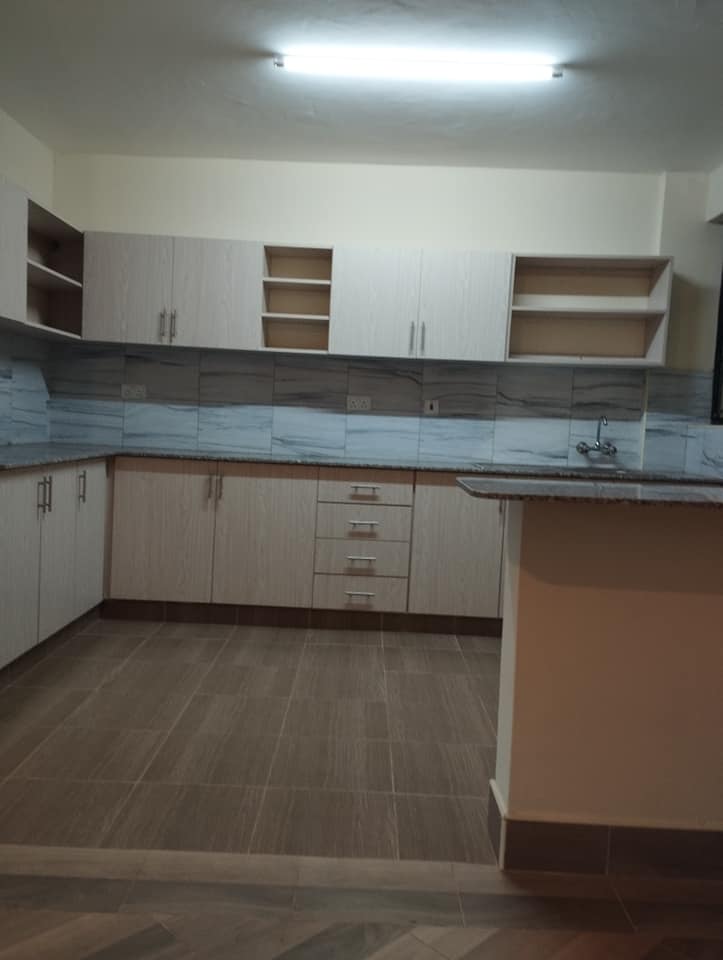 SOUTH   B 3 BEDROOM HOUSE FOR SALE - Image 4