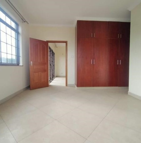 MILIMANI  2  BEDROOM  HOUSE   FOR RENT - Image 5