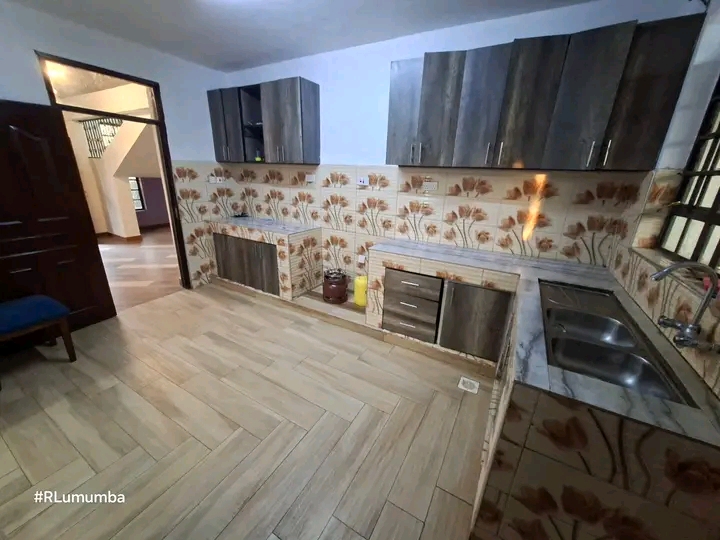 Spacious three bedrooms house to let in kamakis - Image 3